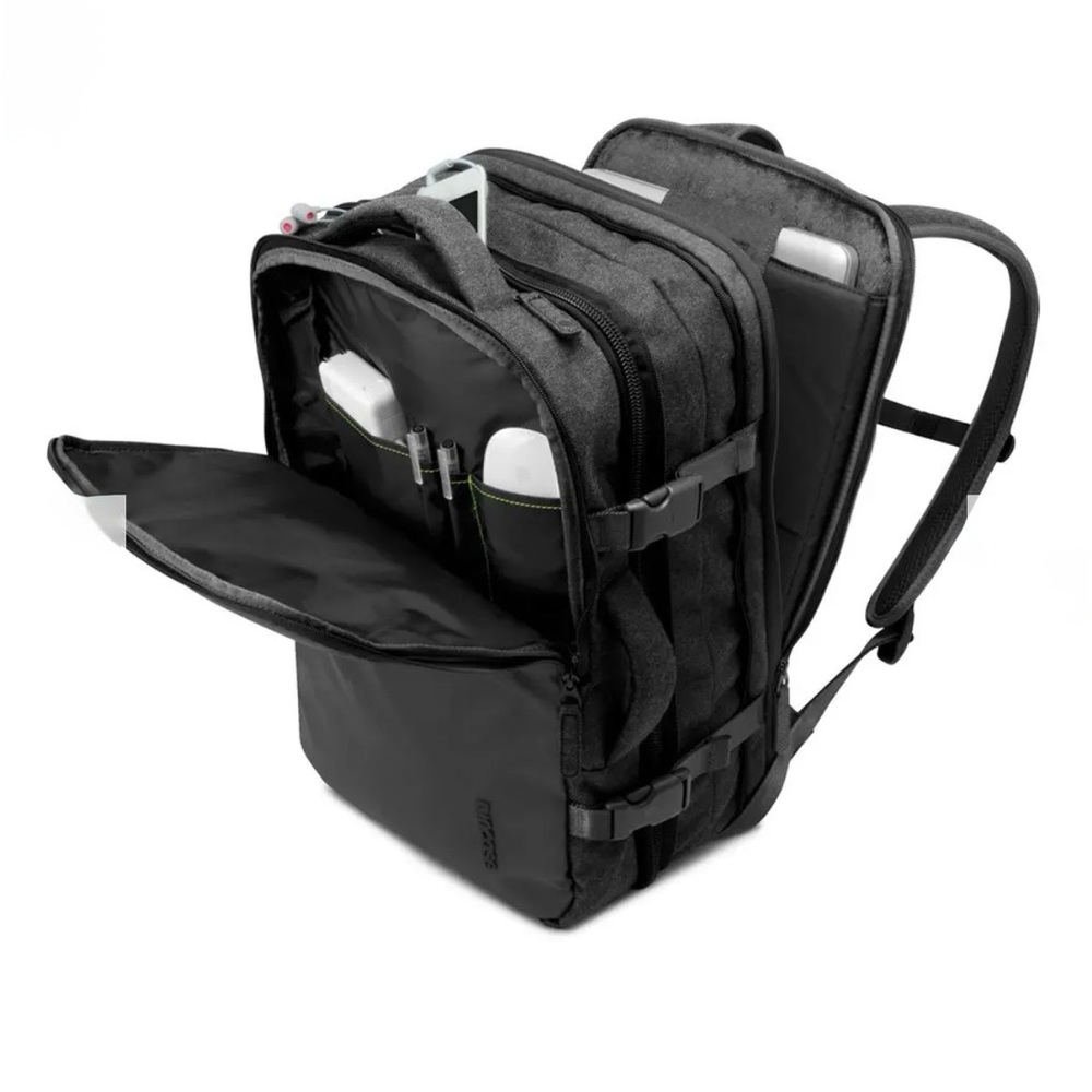 Incase EO Travel Backpack - Picture 3 of 9